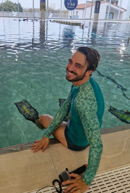 AGUA Long Sleeve Lycra T-shirt
